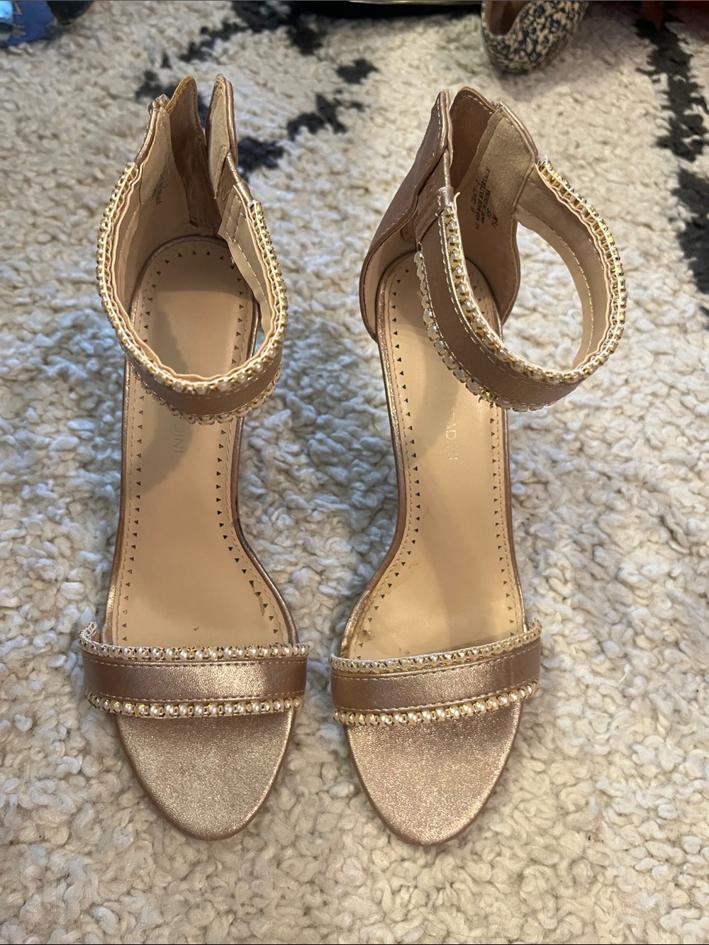 Beautiful NWOT ADRIENNE VITTADINI Pearl-Trim Nude Ankle-Strap Heels